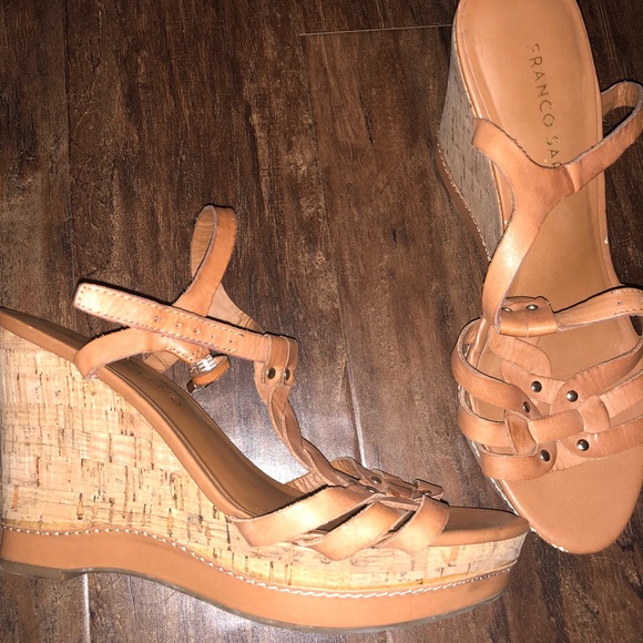 Brown wedges - Picture 4 of 5